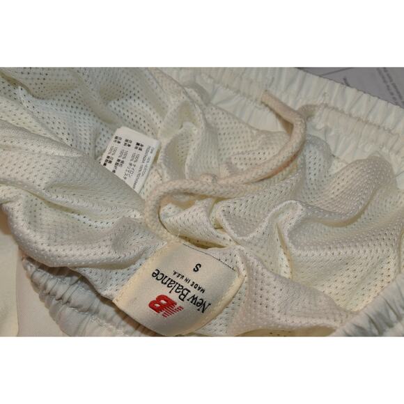 VINTAGE New Balance White Track Pants Sz Small (READ FOR MEASUREMENTS) USA Made - Picture 7 of 11